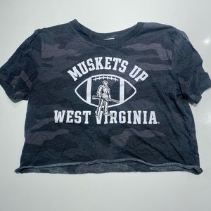 Victoria Secret PINK college line. WVU Mountaineers. Muskets Up Tee.